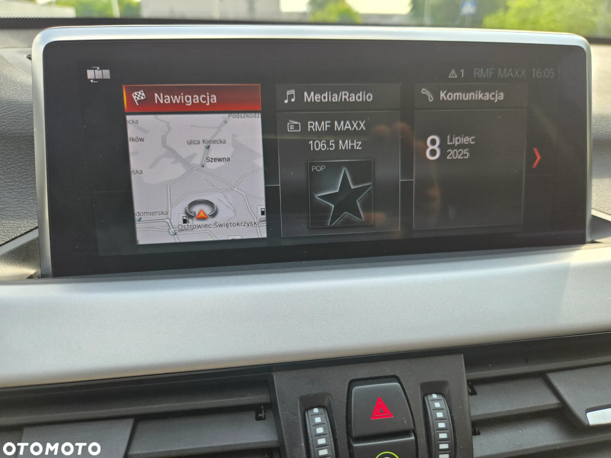 BMW X1 sDrive18i - 18