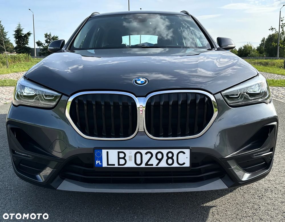 BMW X1 xDrive25e Sport Line - 3