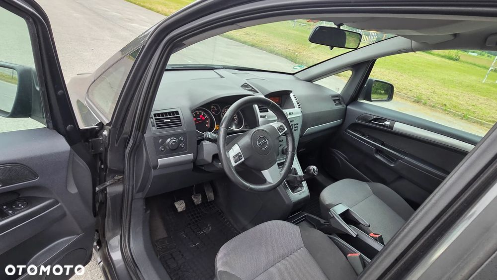 Opel Zafira 1.6 Enjoy - 13