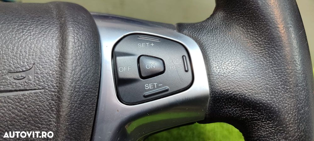VOLAN PIELE CU COMENZI FORD FIESTA MK7 (FACELIFT) 2013–2017 COD OEM 62145390 F00 (4C2) - 5