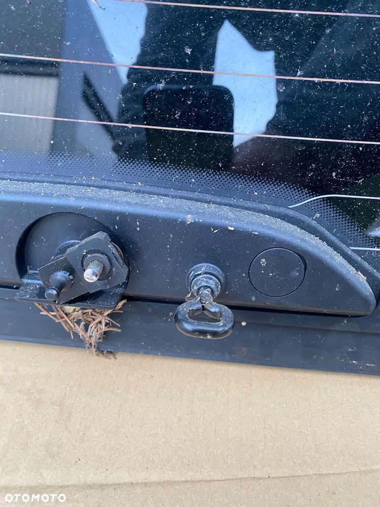 BMW V 5 serie 5-serie G31 G 31 kombi ORYGINALNA PRZYCIEMNIANA CIEMNA SZYBA TYLNA TYLNIA TYŁ KLAPY BAGAŻNIKA  W KLAPĘ  ORYGINAŁ z klapy tylnej  tylniej seria 5 + spoiler + wycieraczka Wwa - 11