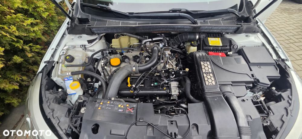 Renault Megane ENERGY TCe 100 LIFE - 32