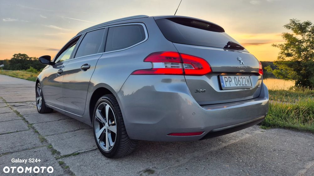 Peugeot 308 BlueHDi 150 Stop & Start Allure - 4