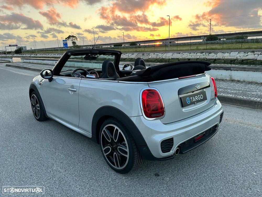 MINI Cabrio Cooper D Auto - 12