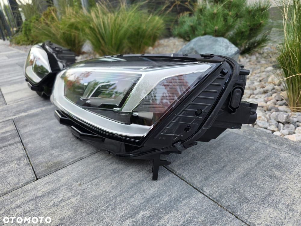 AUDI A5 S5 8W6 F5 B9 Lampy przód Full Led Matrix 8W6941035E 8W6941036E - 6