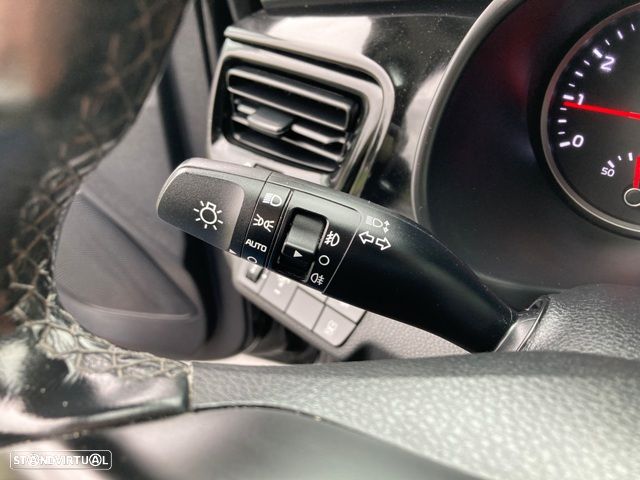 Kia Stonic 1.0 T-GDI 100 OPF DCT7 Edition 7 - 18