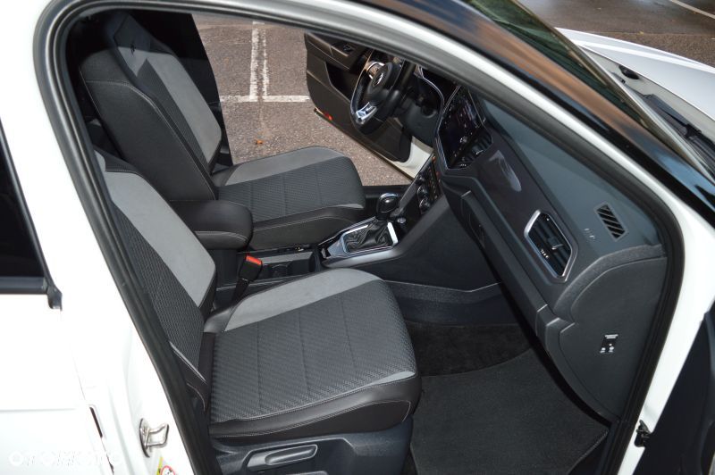 Volkswagen T-Roc 1.5 TSI OPF DSG R-Line - 27