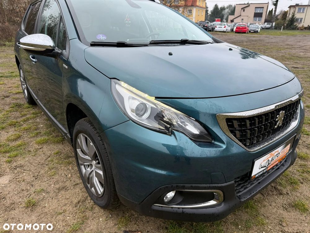 Peugeot 2008 1.2 Pure Tech Style - 13