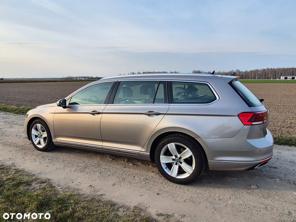 Volkswagen Passat 2.0 TDI 4Mot Elegance DSG - 13