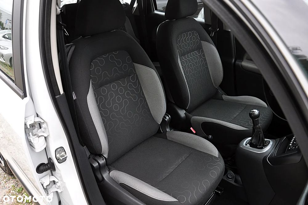Citroën C3 Picasso 1.4i Seduction - 23