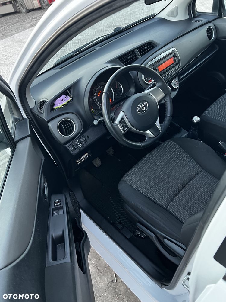 Toyota Yaris 1.0 Life - 5