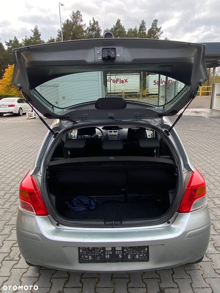 Toyota Yaris 1.0 VVT-i Cool - 22