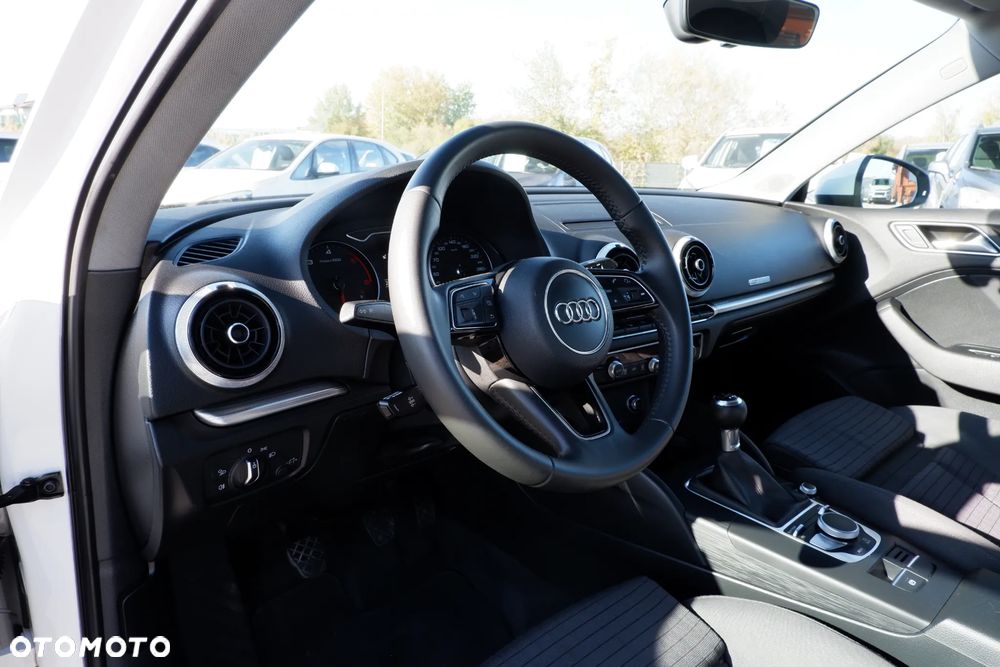 Audi A3 Limousine 1.6 TDI - 23