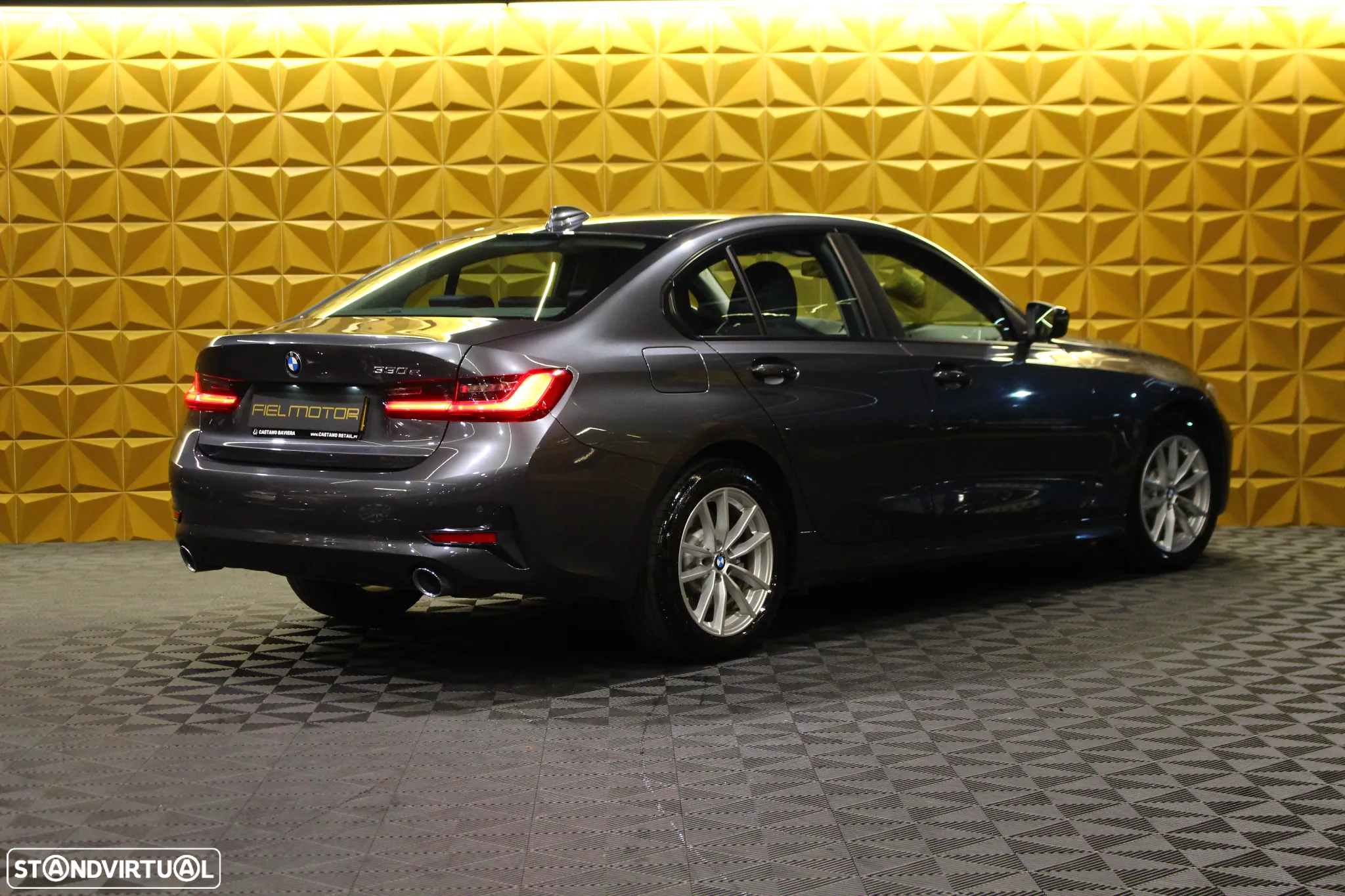 BMW 330 e Auto - 8