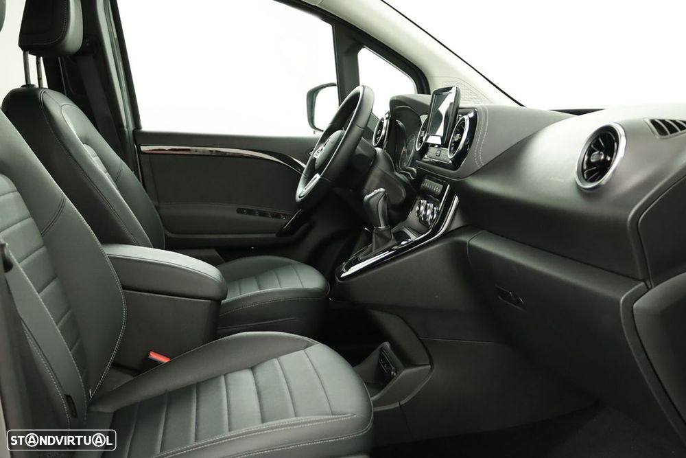 Mercedes-Benz T 180 d Standard - 20