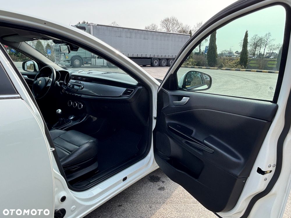 Alfa Romeo Giulietta - 21