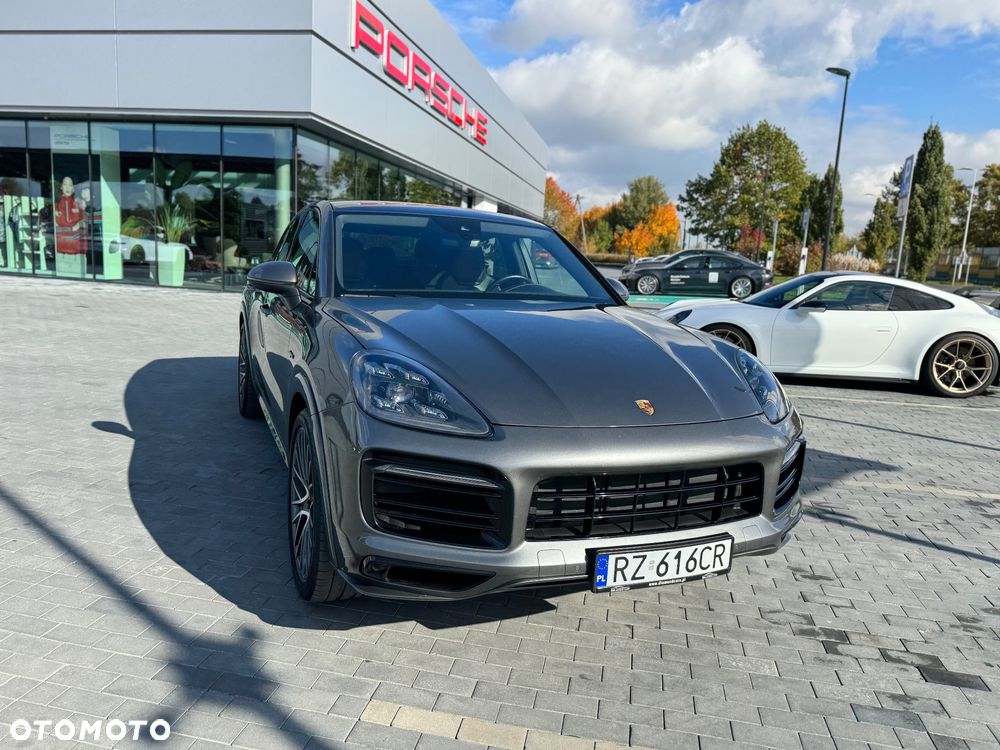 Porsche Cayenne ver-coupe-e--hybrid - 2