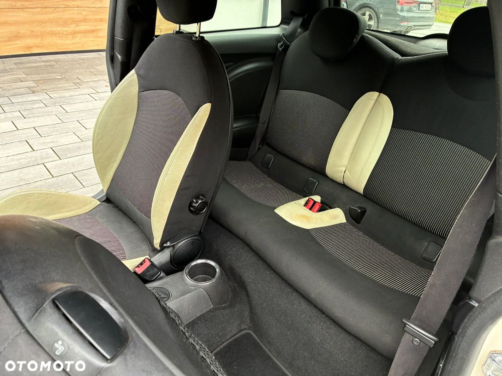 MINI Cooper D - 6