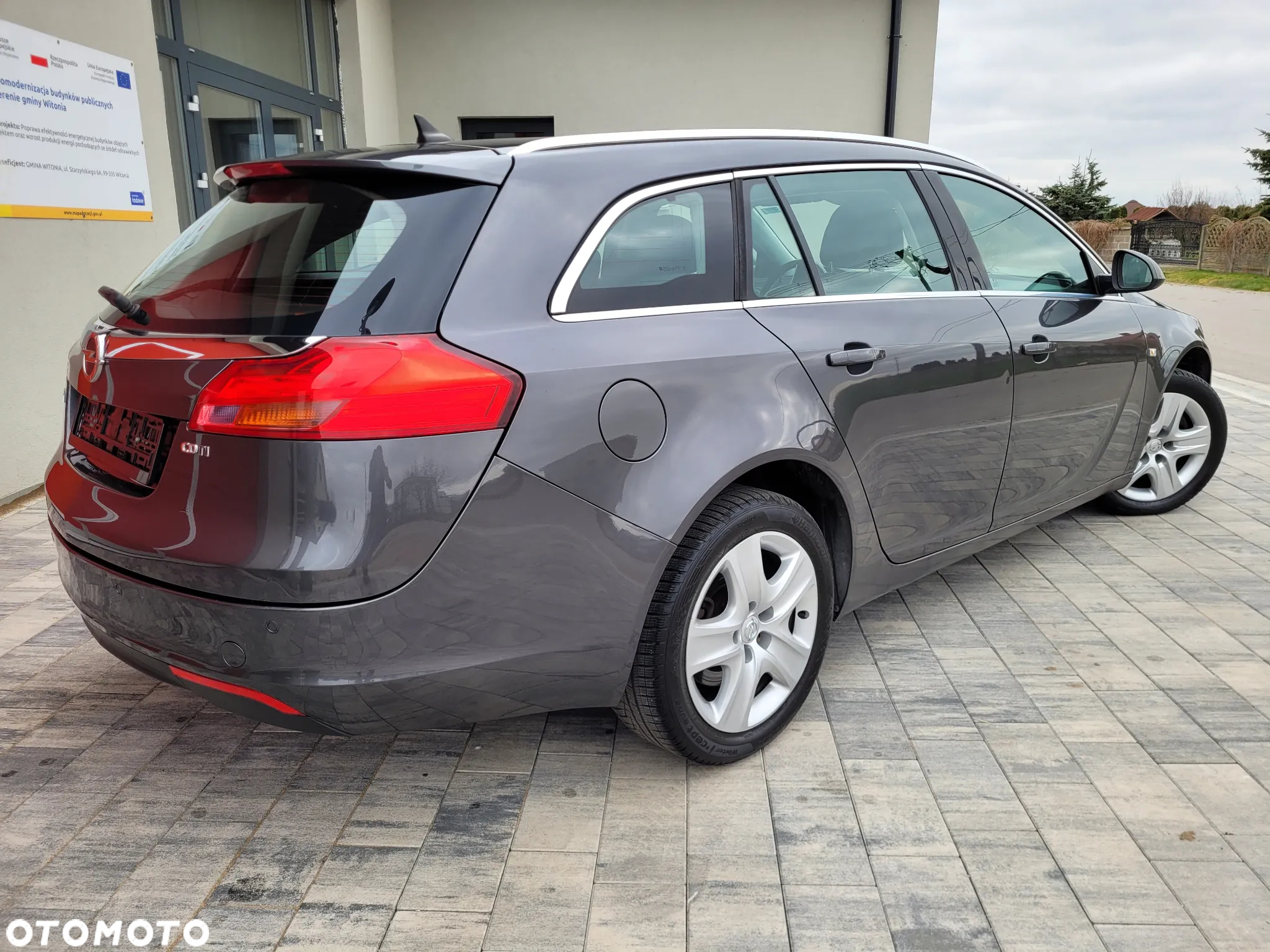 Opel Insignia 2.0 CDTI Sports Tourer - 17