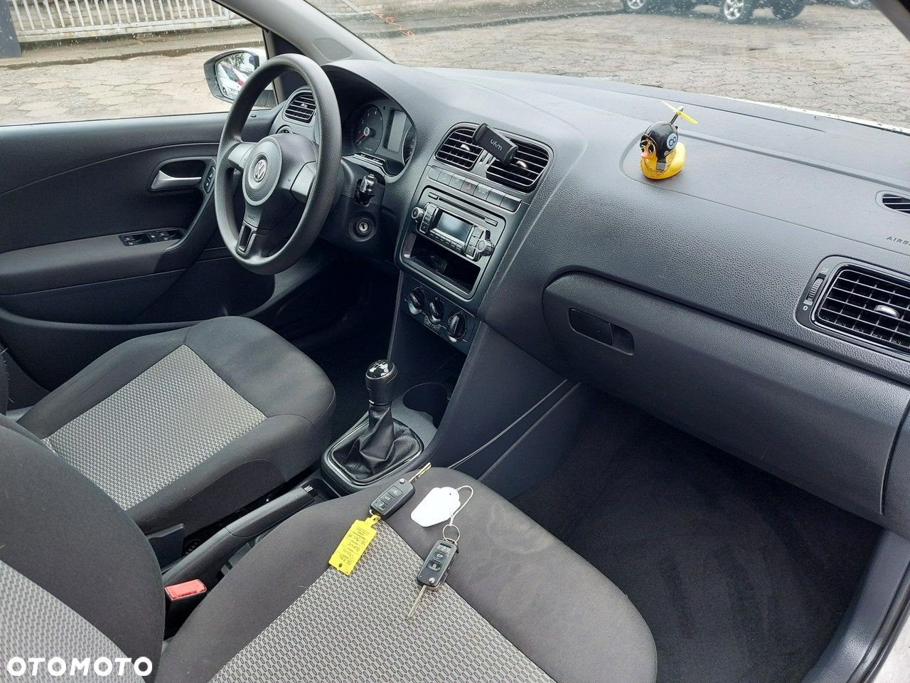 Volkswagen Polo - 14