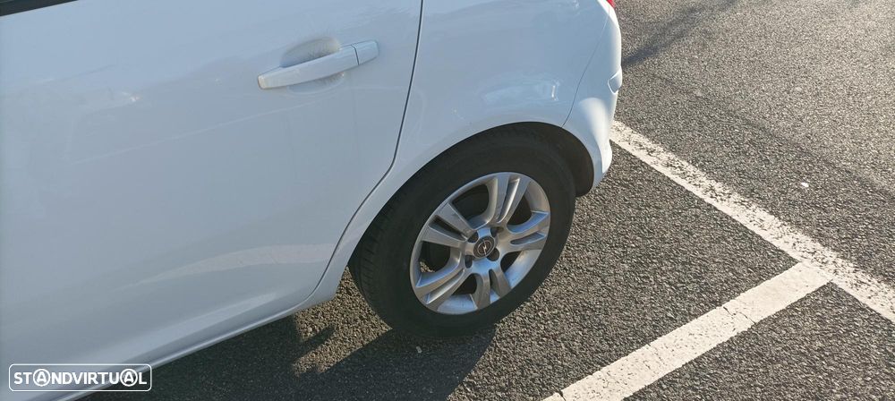 Opel Corsa - 8