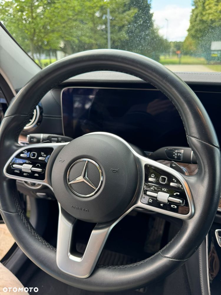 Mercedes-Benz Klasa E 220 d 9G-TRONIC Exclusive - 26