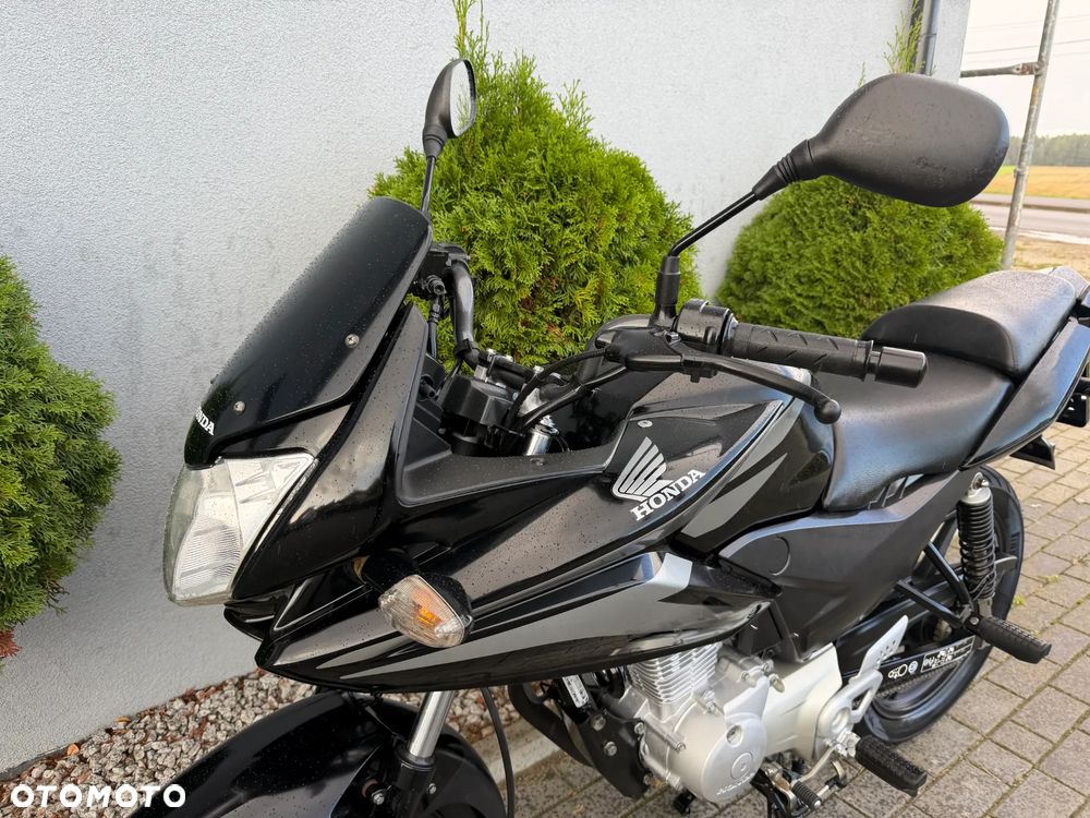 Honda CBF - 8