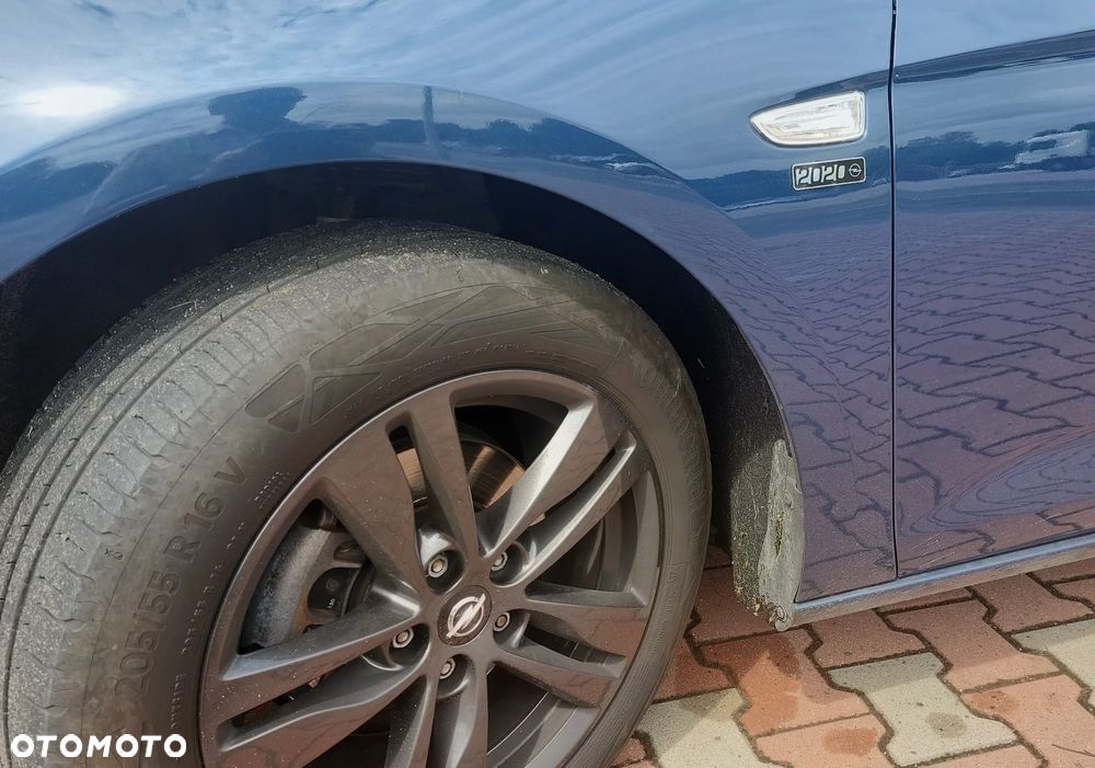 Opel Astra 1.2 T 2020 S&S - 10