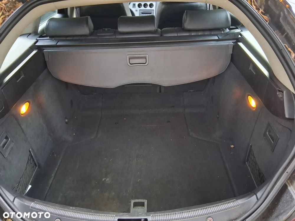 Alfa Romeo 159 1.9 JTDM 8V DPF - 15