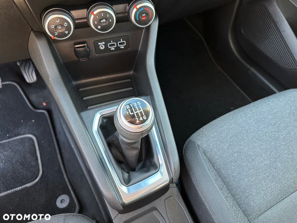 Renault Clio - 17
