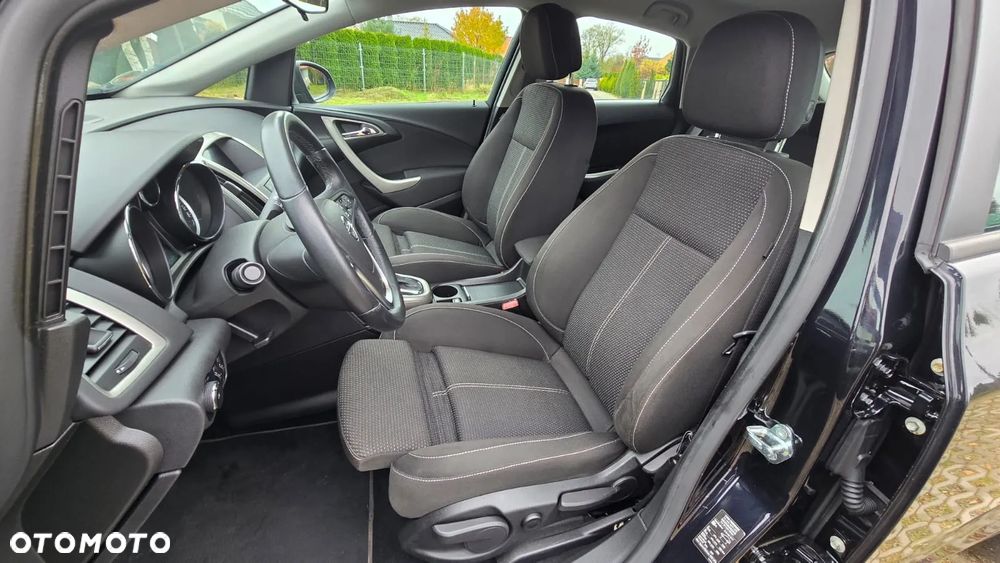 Opel Astra 2.0 CDTI DPF Automatik Design Edition - 10