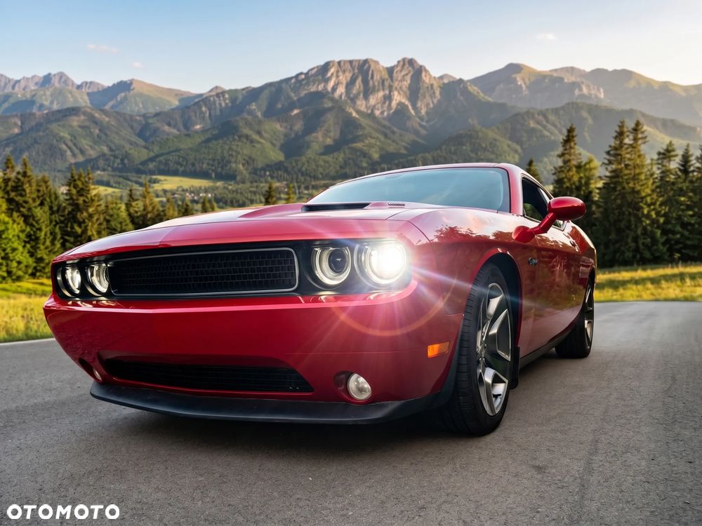 Dodge Challenger 5.7 R/T - 1