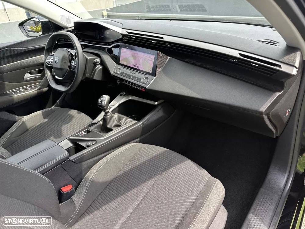 Peugeot 308 1.2 PureTech Business Line - 47
