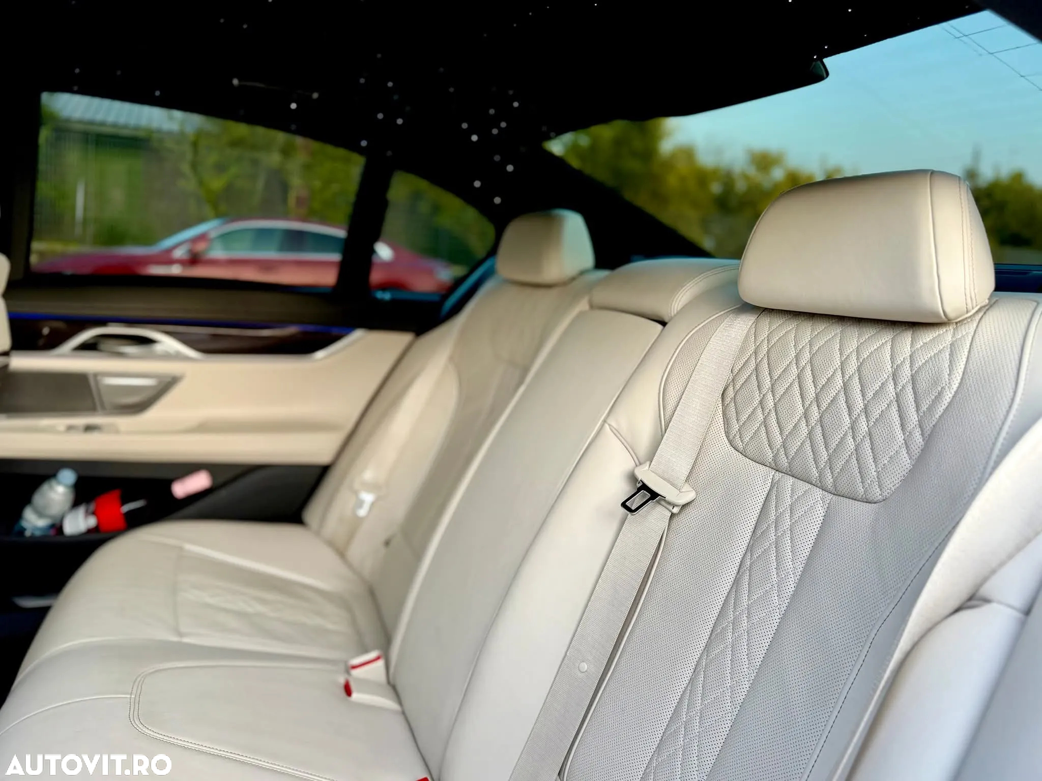 BMW Seria 7 750Li xDrive - 10