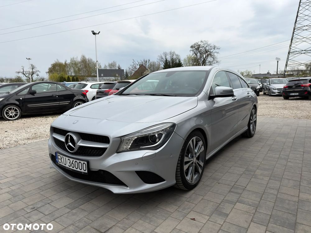 Mercedes-Benz CLA 200 d 7G-DCT - 19
