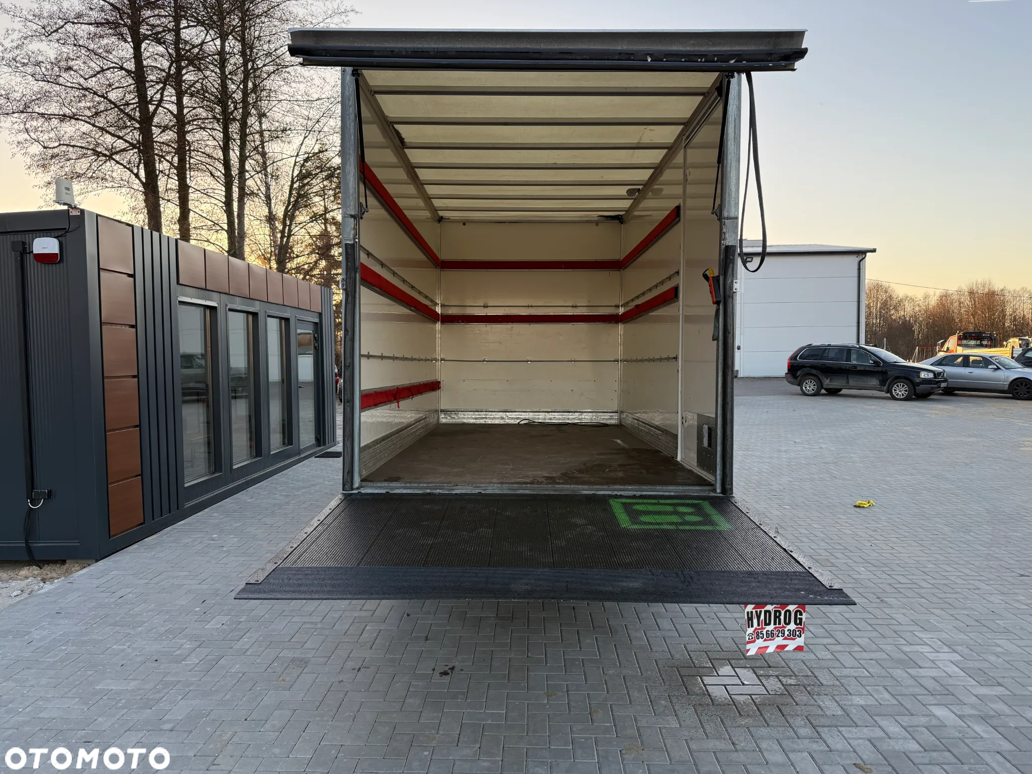 Fiat Ducato 2.3 150KM / Kontener 4,2m 8EP + Winda Dhollandia 750kg / 199.700KM / ZAREJESTROWANY W PL - 10