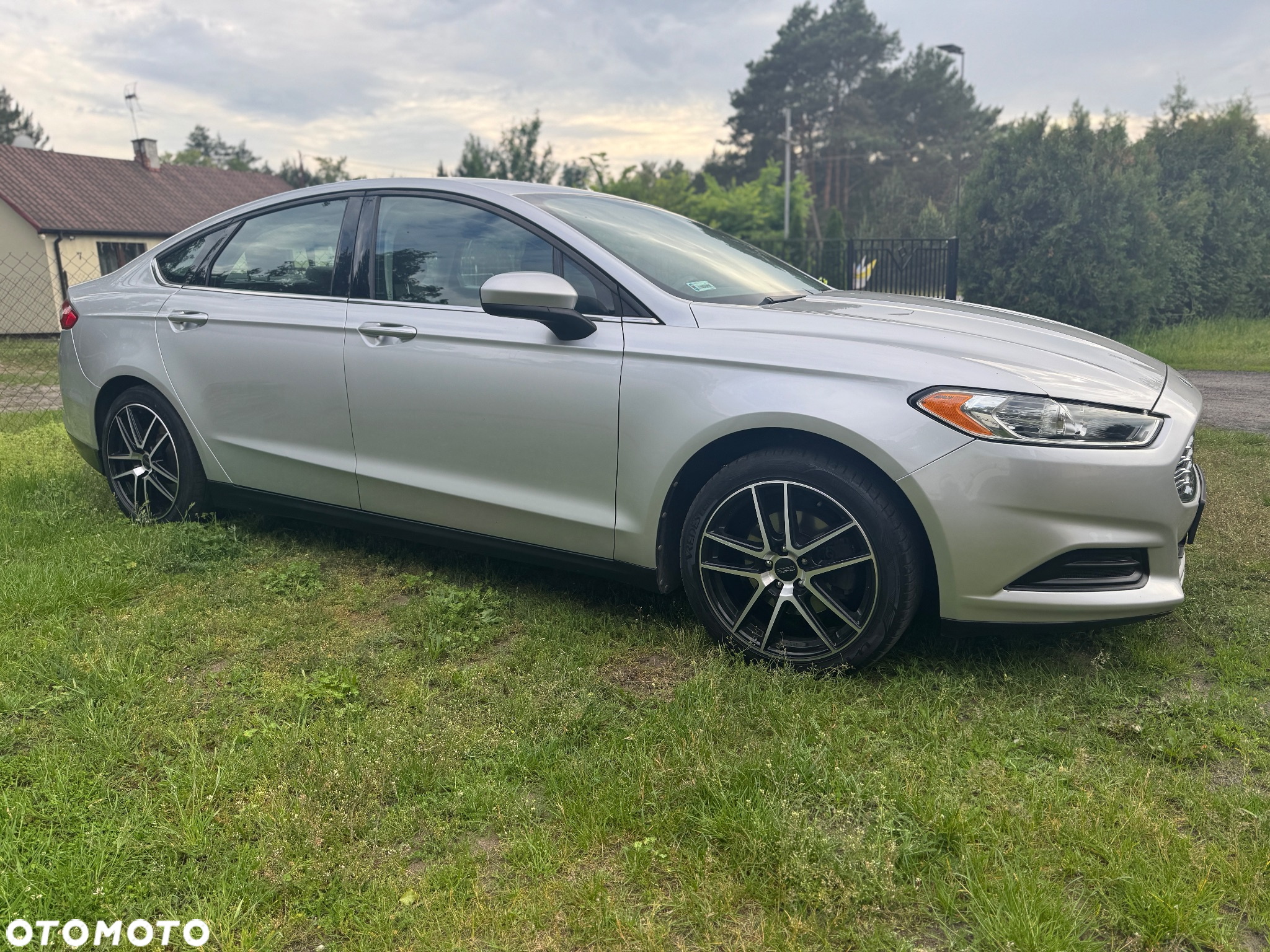 Ford Fusion - 9
