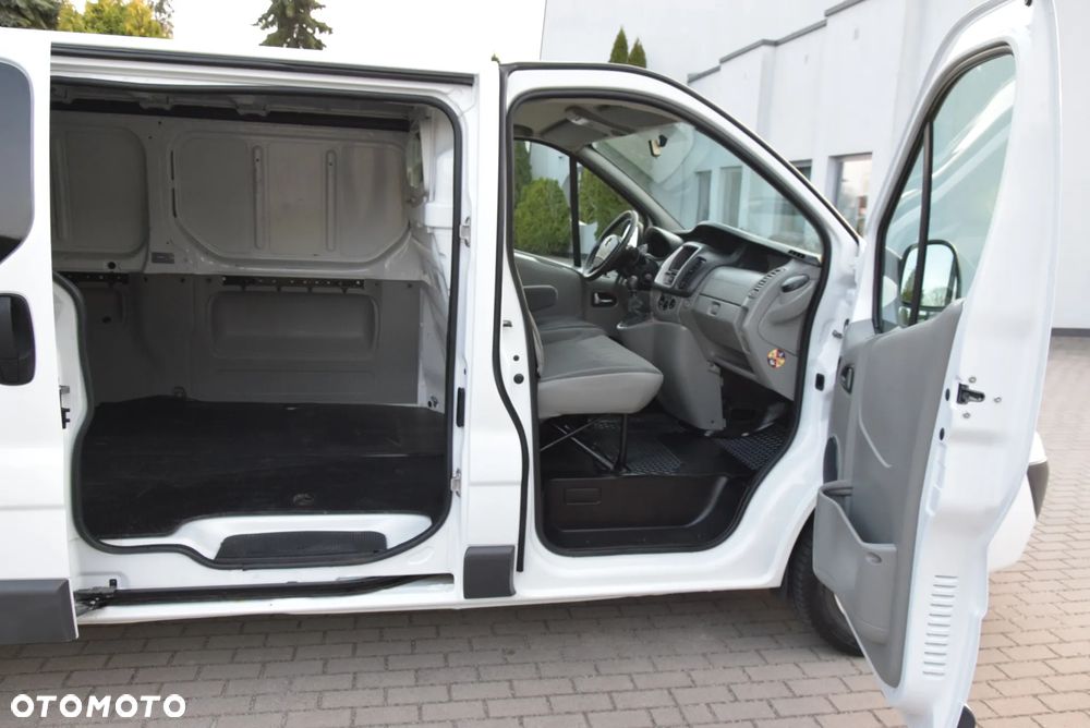 Opel VIVARO 2,5 DCI LONG L2 155TYŚ KM SERWIS !!! - 7