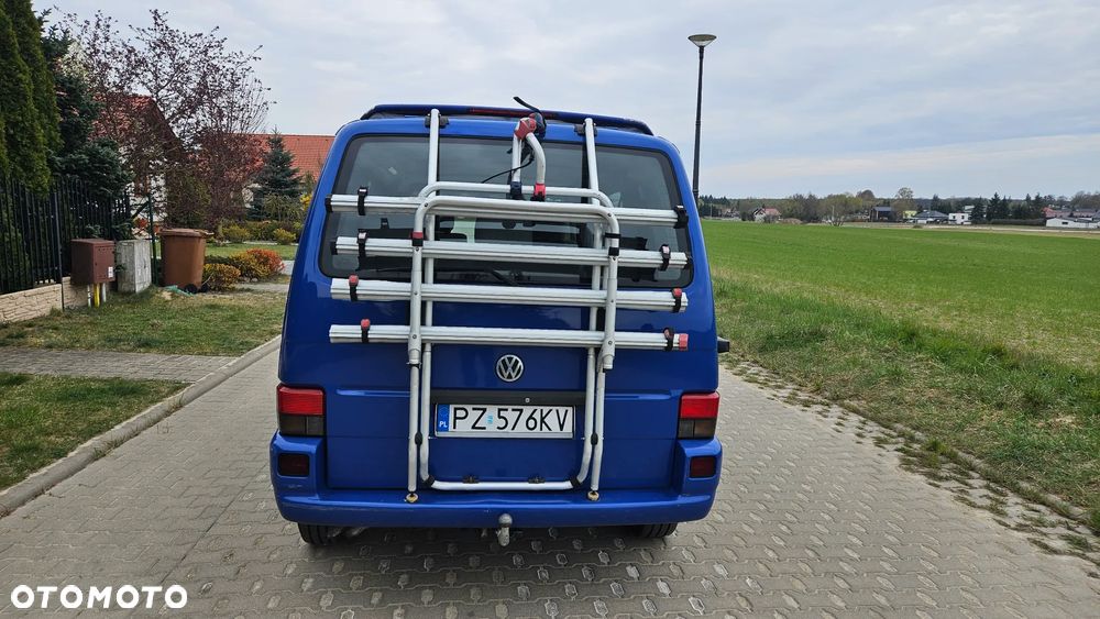 Volkswagen Multivan - 3