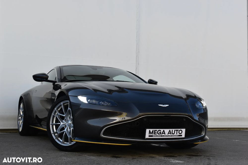 Aston Martin V8 Vantage - 6