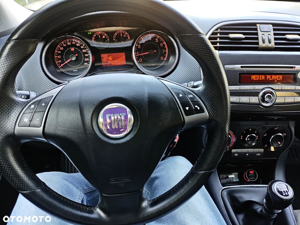 Fiat Bravo - 10