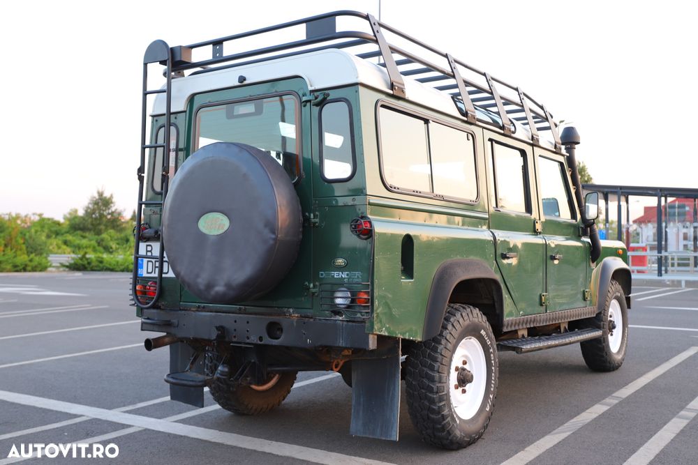 Land Rover Defender - 10