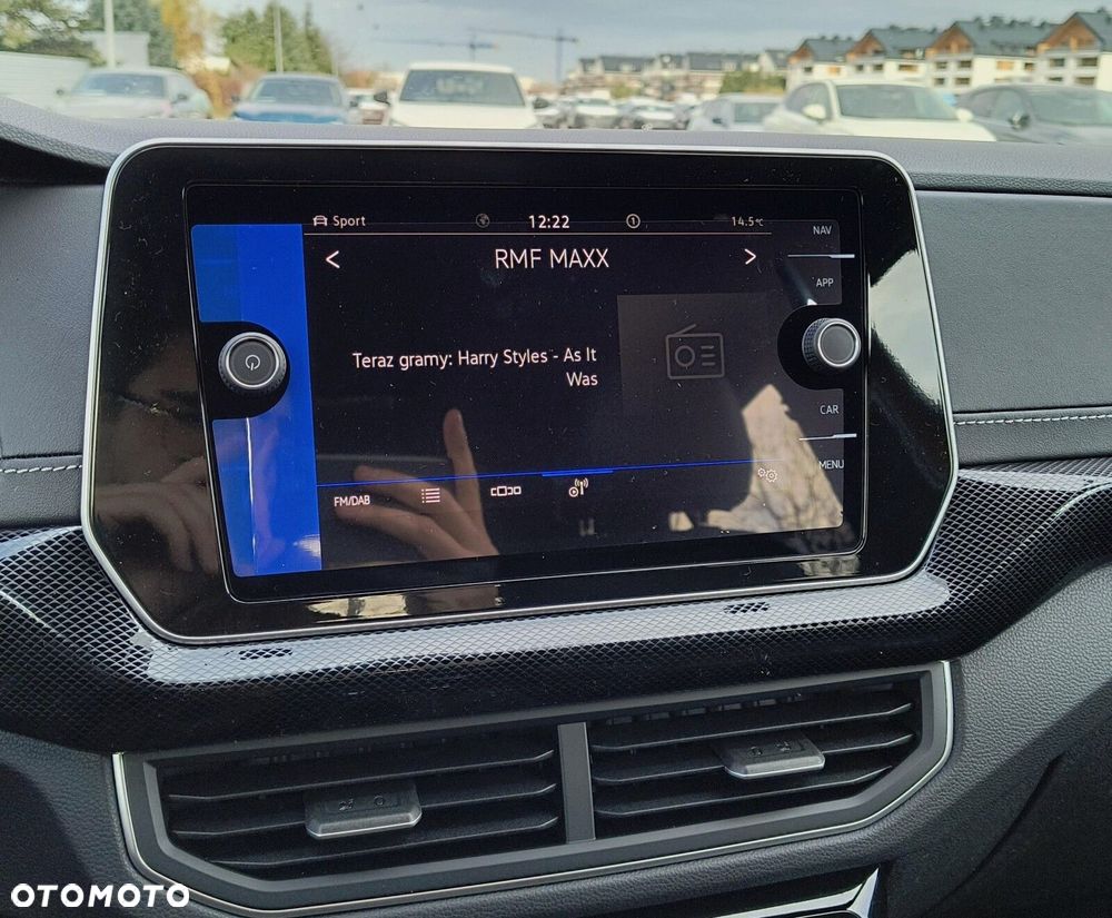 Volkswagen T-Cross - 15