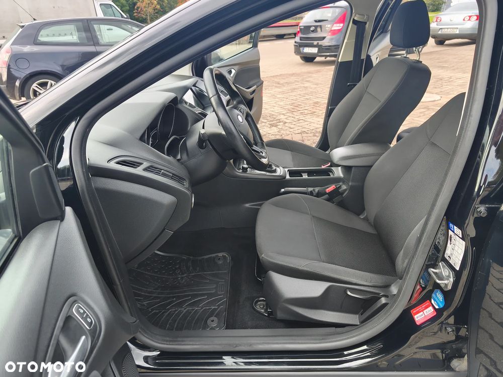 Ford Focus - 22