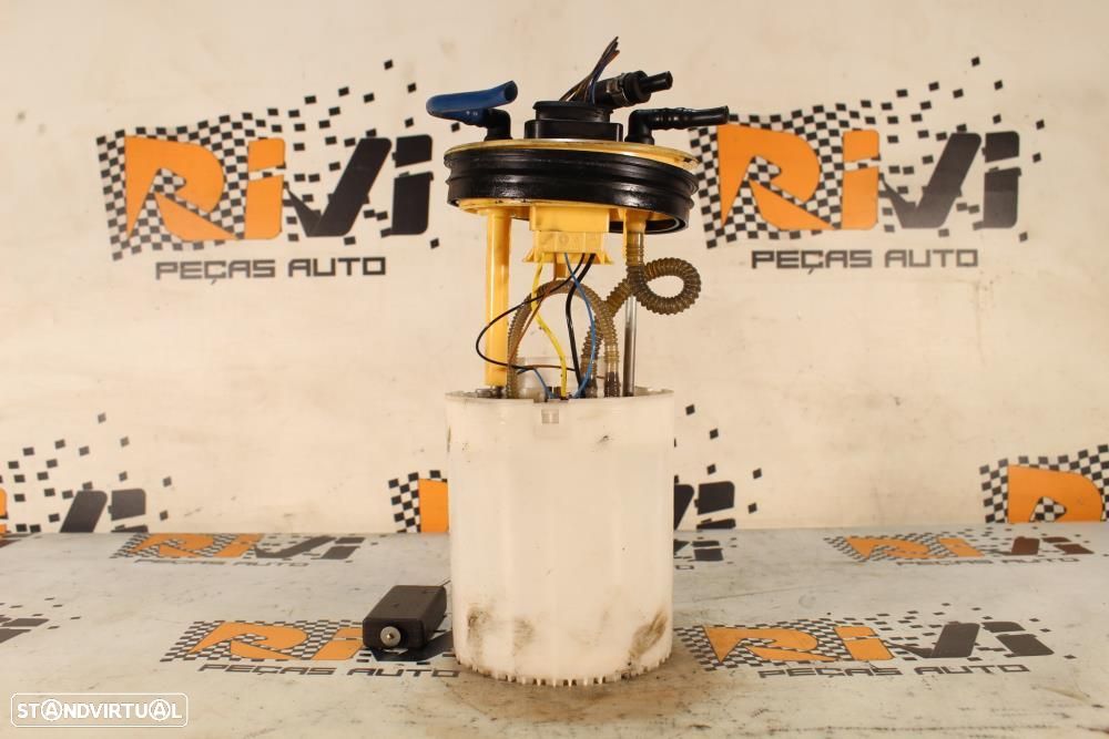 Boia / Bomba De Combustível Volkswagen Polo (6R1, 6C1)  6R0919050e / A - 1