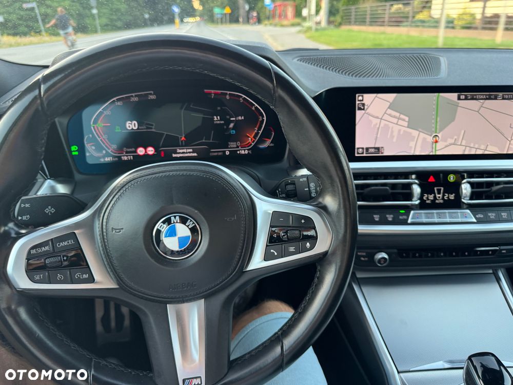 BMW Seria 3 318i M Sport sport - 25