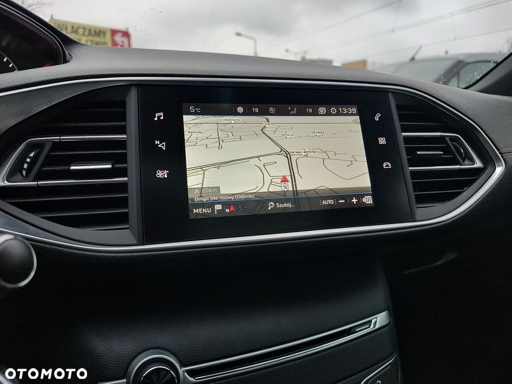 Peugeot 308 - 18