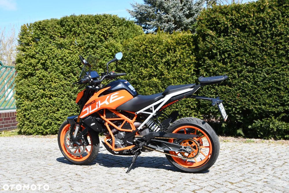 KTM Duke