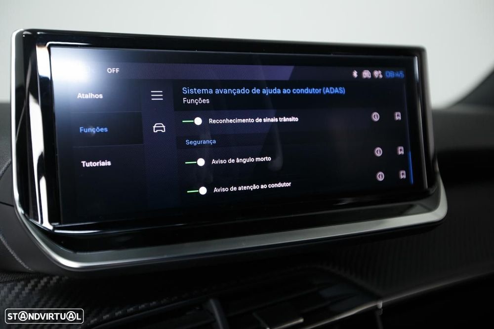 Peugeot 2008 1.2 PureTech Allure EAT8 - 31