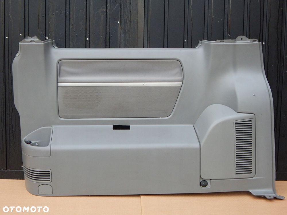 vw t5 lift california boczek tapicerka prawa tył - 1